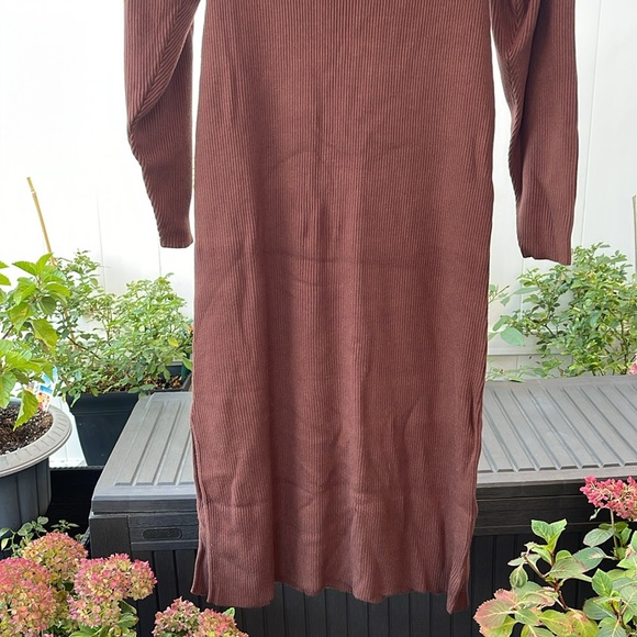 Rachel Parcell - Brown Ribbed Sweater Midi Dress - Picture 4 of 16